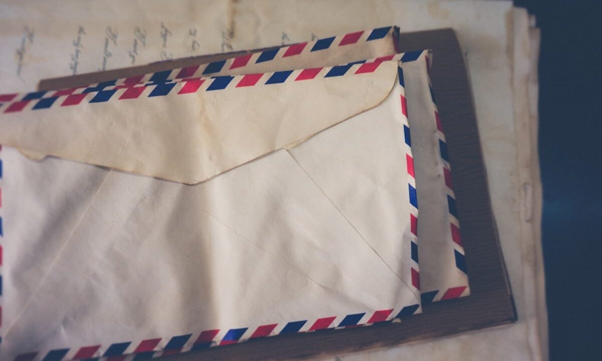 Dari Sepucuk Surat ke Satu Huruf “P”