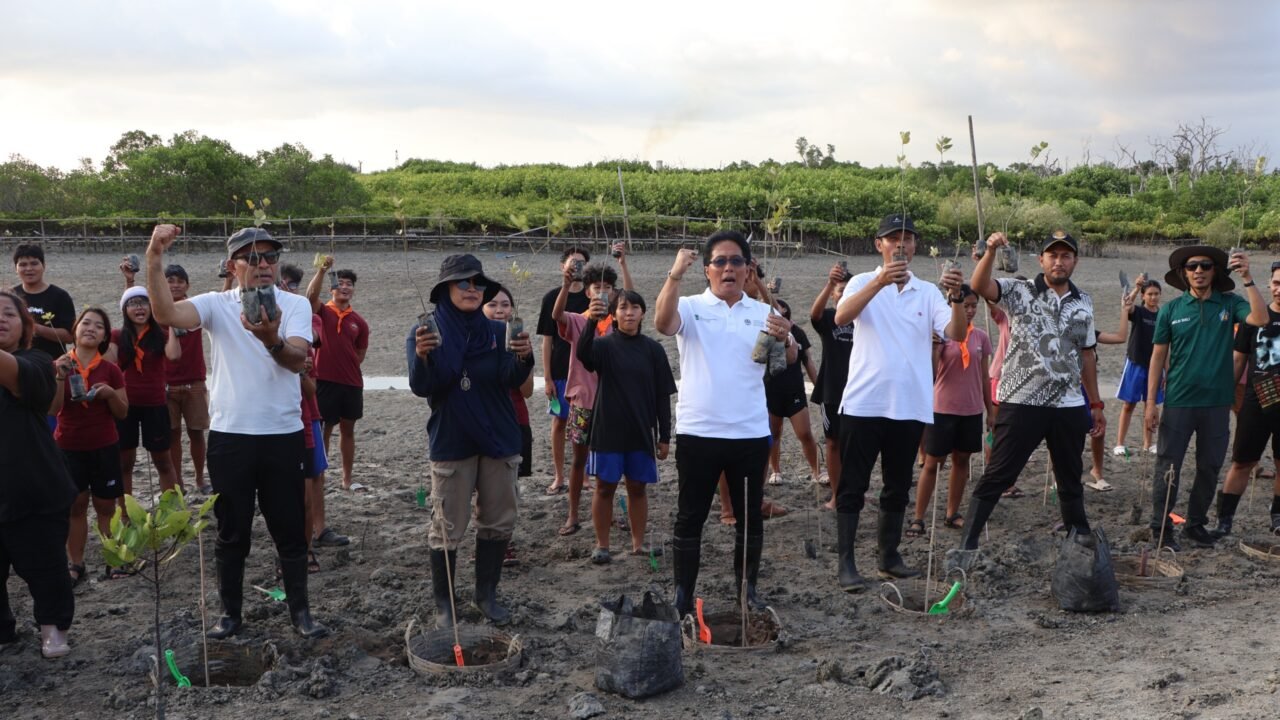 Wagub Bali Ungkap 3 Hektare Mangrove Masih Rusak